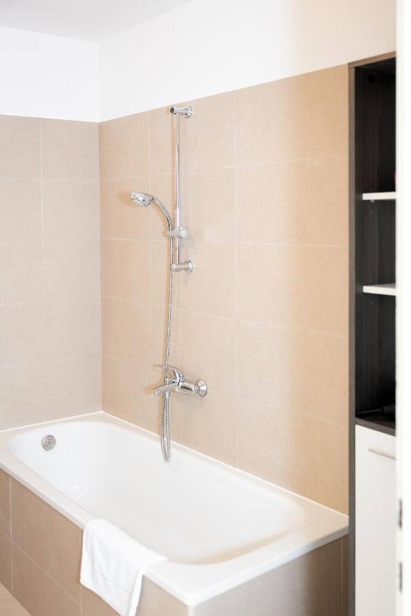 Premium 80 M2 Apartment - Free Parking Wien Exterior foto