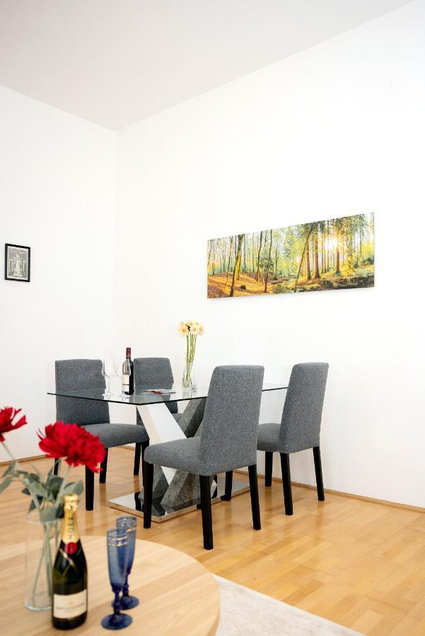 Premium 80 M2 Apartment - Free Parking Wien Exterior foto